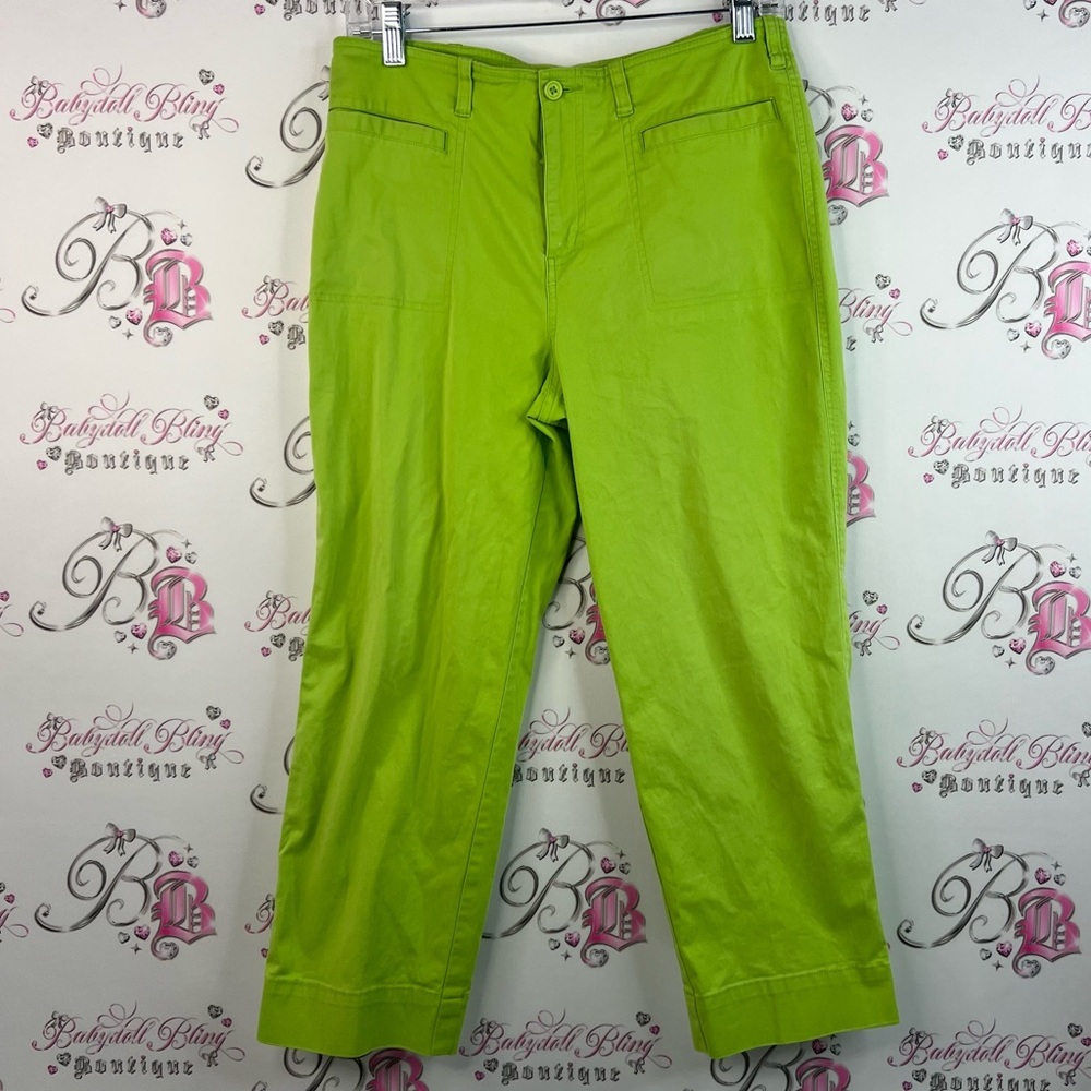 Dry Goods capri cropped ankle pants bright neon Lime Green Capris pockets on bum